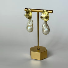 Load image into Gallery viewer, Large Baroque Pearl Gold Earrings
