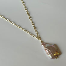 Load image into Gallery viewer, Iridescent-Pink Pearl Necklace
